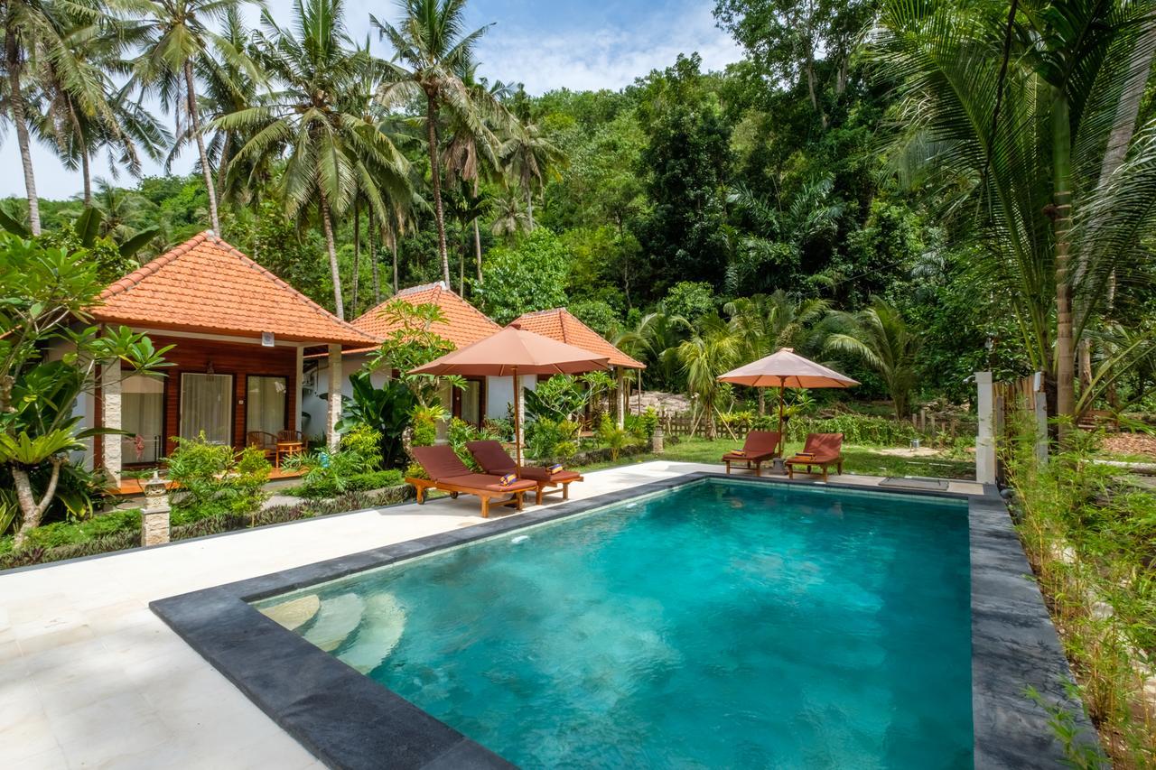 Crystal Bay Bungalows Sakti Exterior photo
