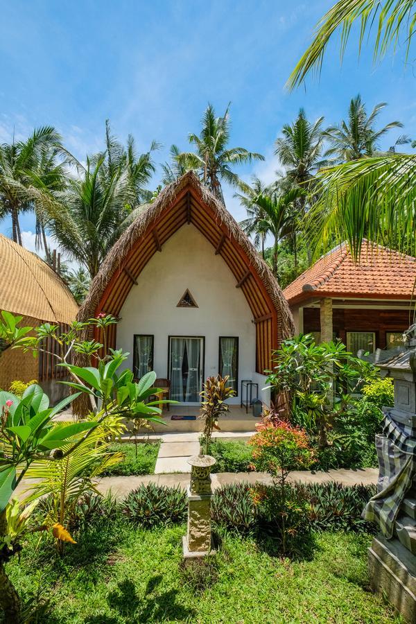 Crystal Bay Bungalows Sakti Exterior photo