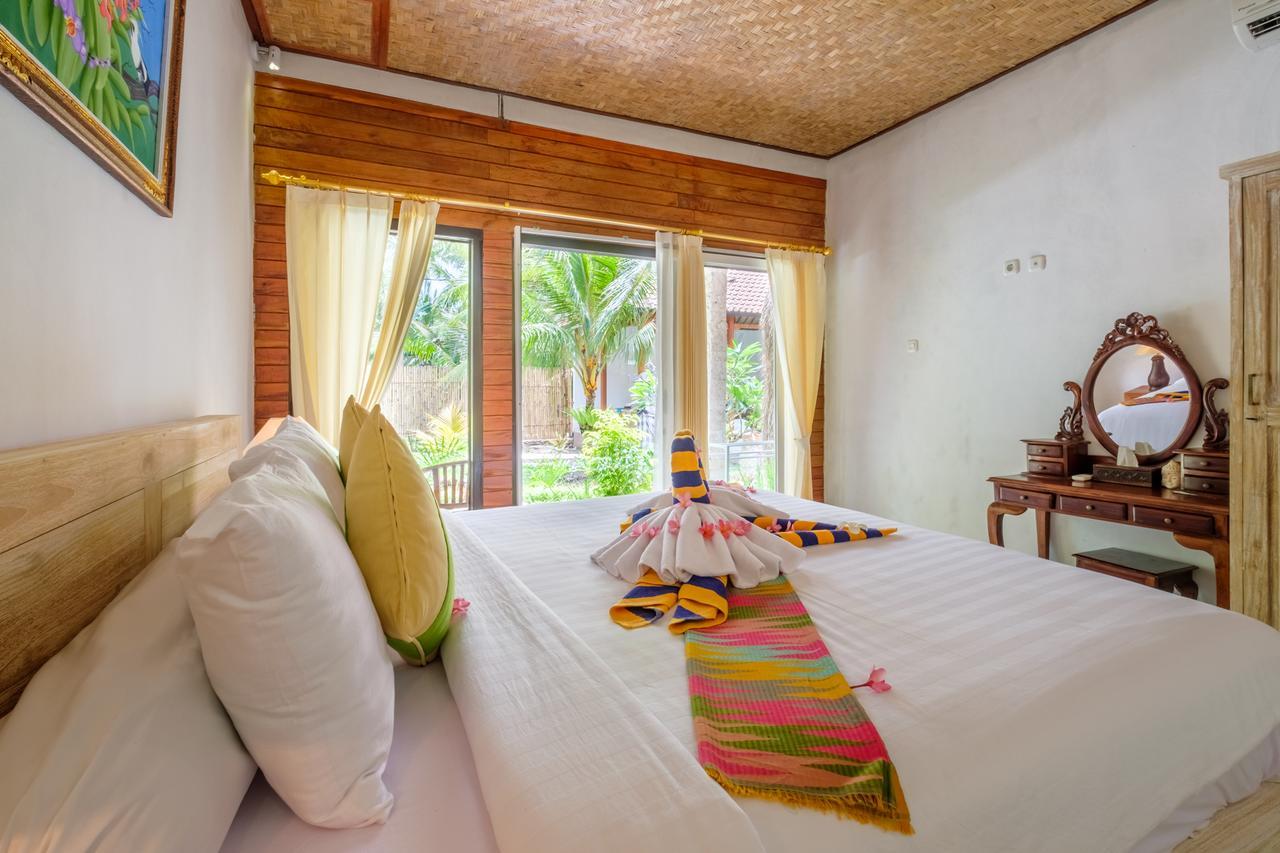 Crystal Bay Bungalows Sakti Exterior photo