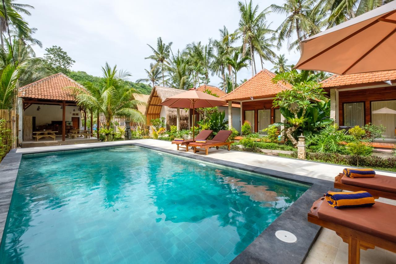 Crystal Bay Bungalows Sakti Exterior photo