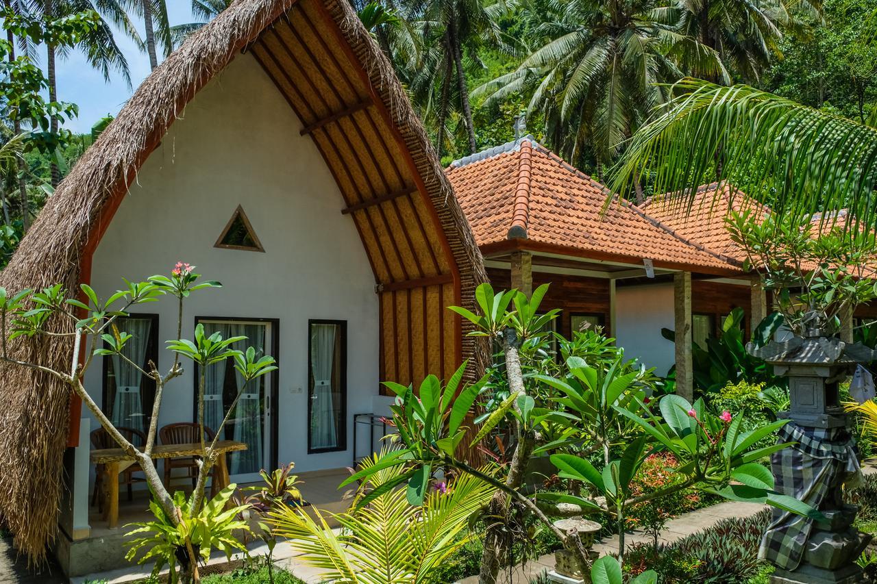 Crystal Bay Bungalows Sakti Exterior photo
