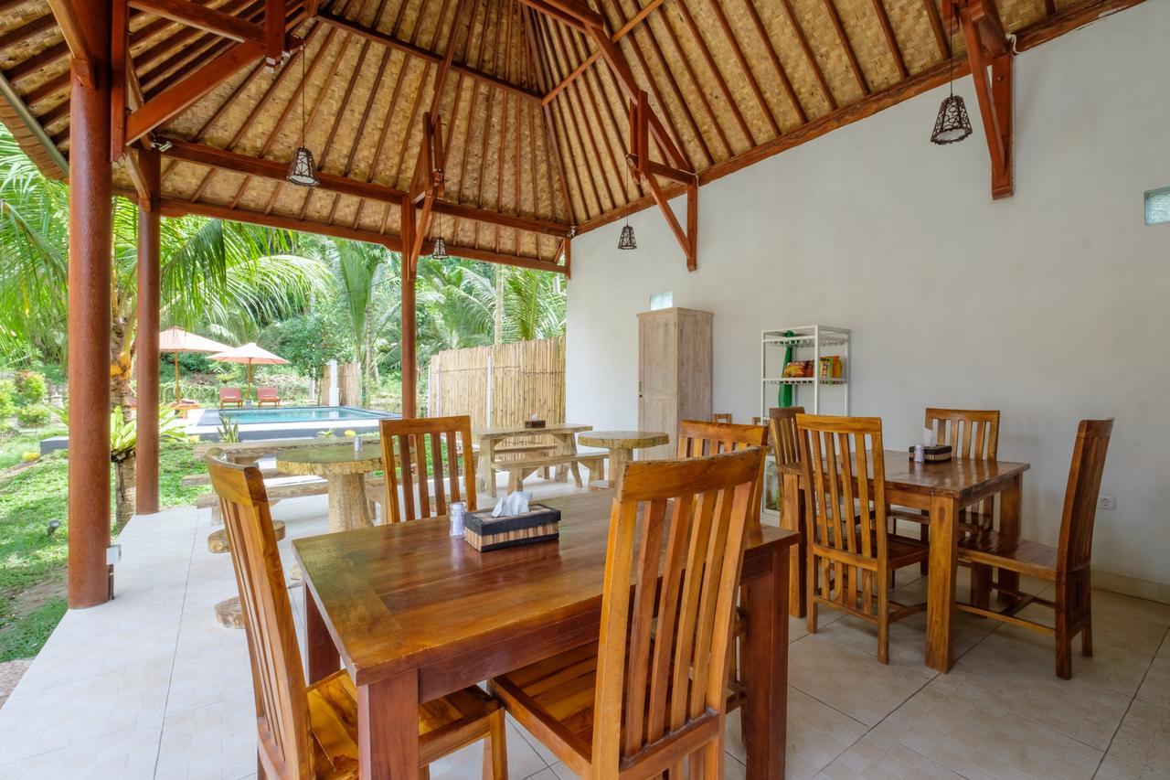 Crystal Bay Bungalows Sakti Exterior photo