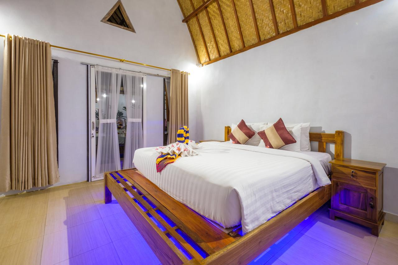 Crystal Bay Bungalows Sakti Exterior photo